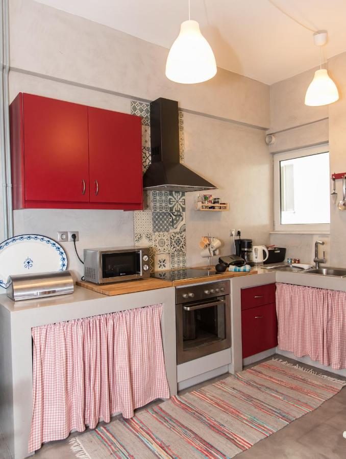2 Bedroom Apartment At The Historical Center, View To Acropolis เอเธนส์ ภายนอก รูปภาพ